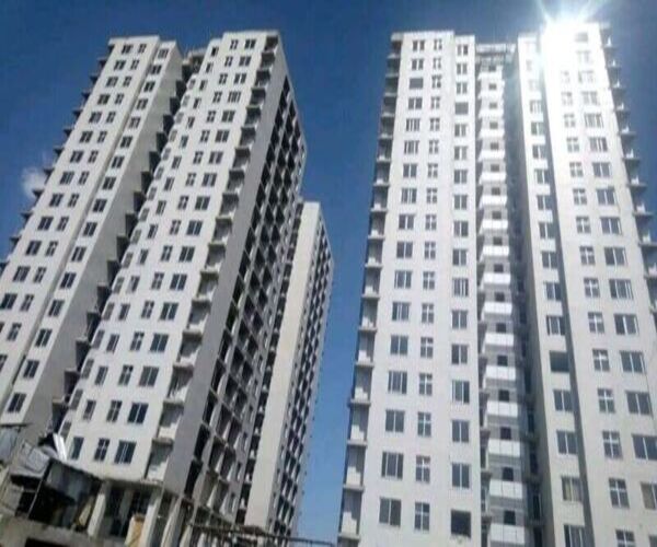 Federal Judge Housing with advanced glazing
