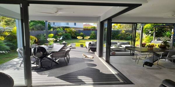 Aluminum Sliding System for Doors
